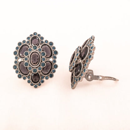 Monet-Große-Ohrclips-rhodiniert-graue-Kristalle-blau-umrandet