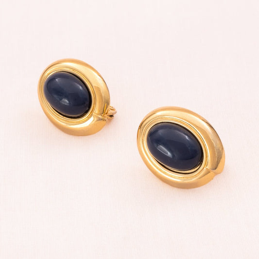 Monet-Ohrclips-oval-vergoldet-dunkelblauer-Cabochon