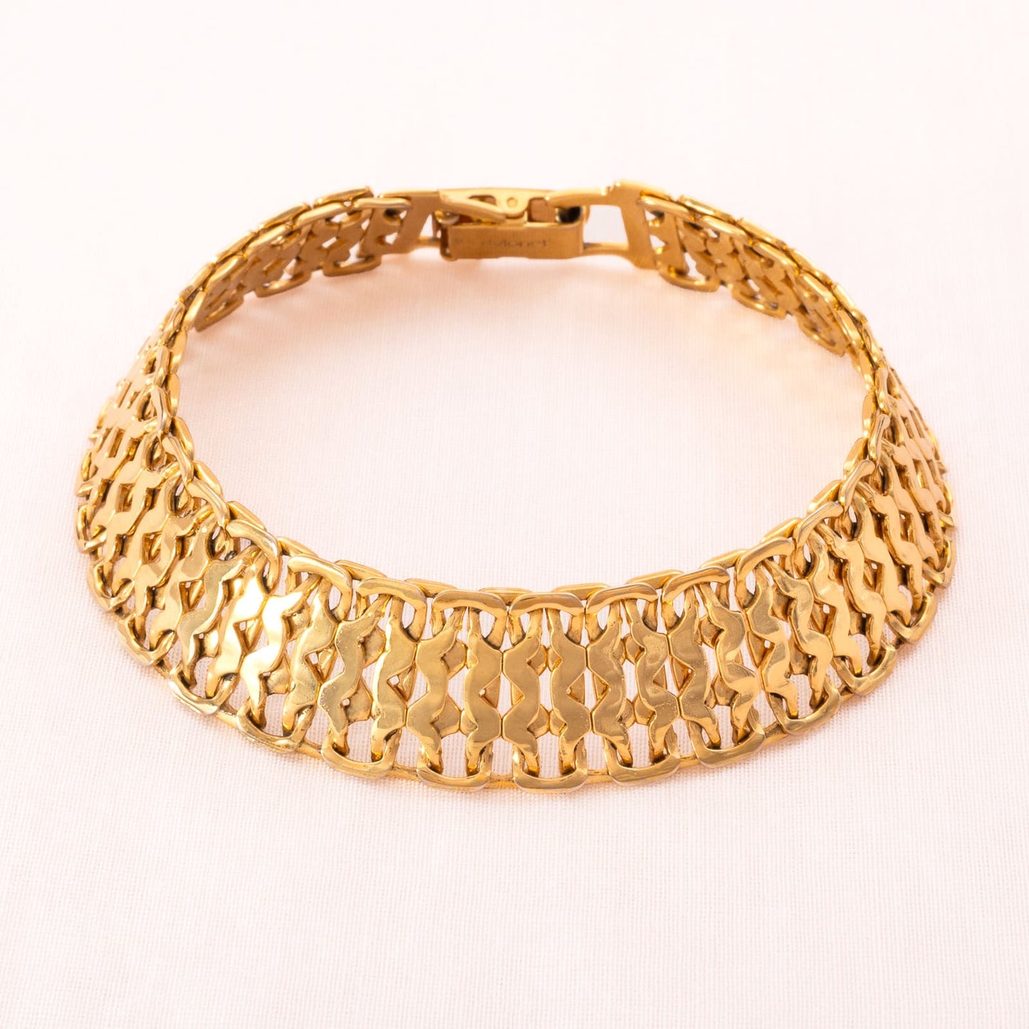 Monet-Armband-vergoldet-filigranes-durchbrochenes-Muster