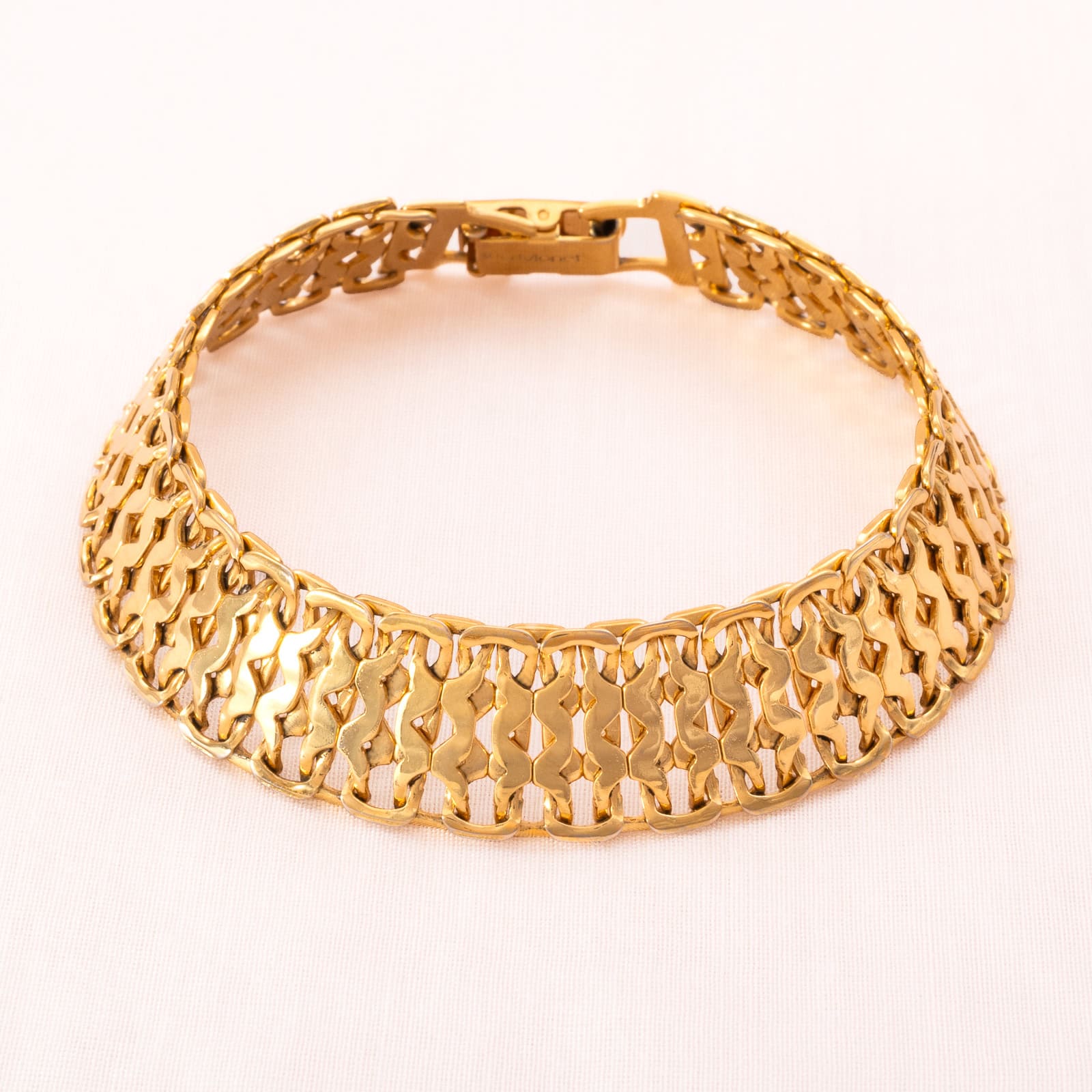 Monet-Armband-vergoldet-filigranes-durchbrochenes-Muster