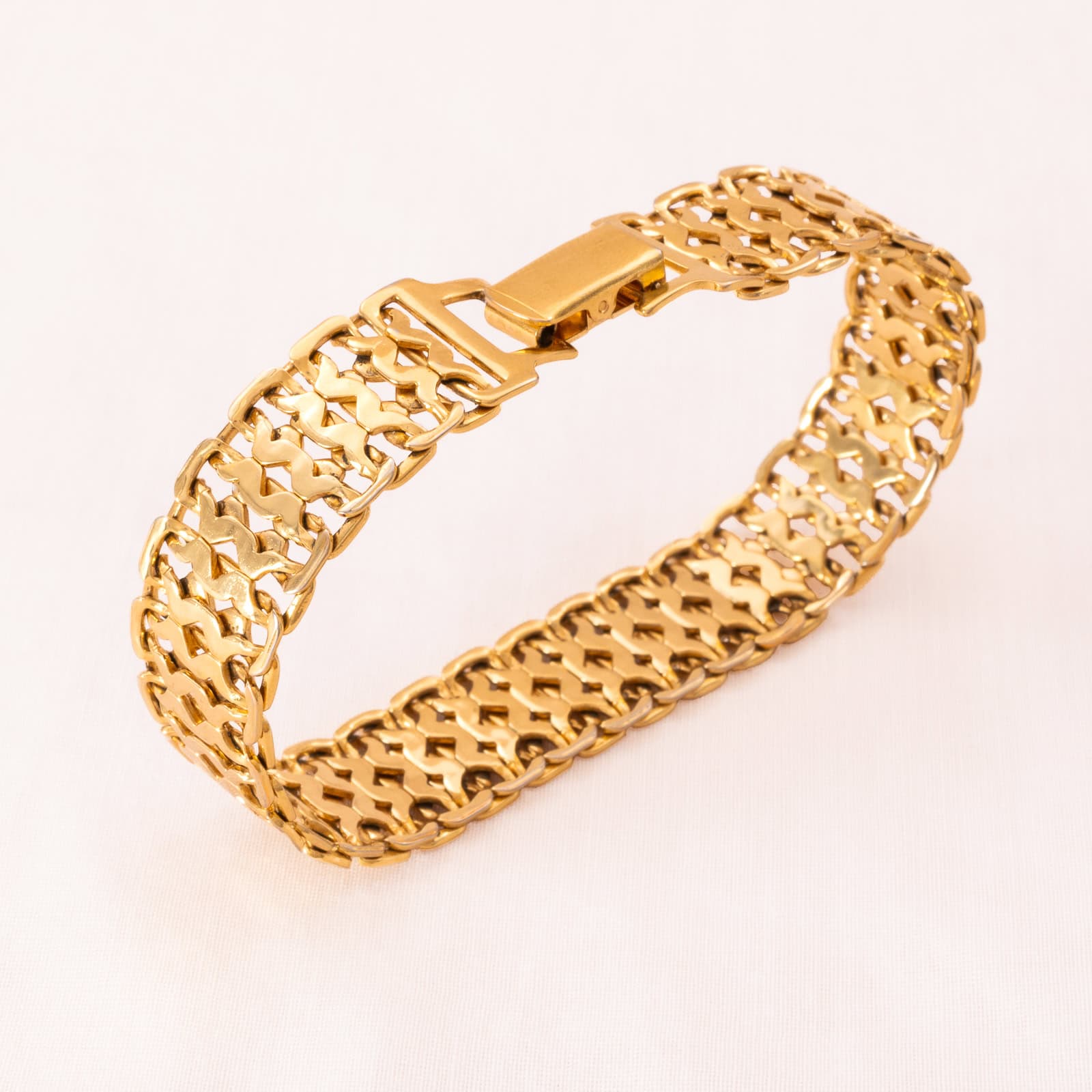 Monet-Armband-vergoldet-filigranes-durchbrochenes-Muster