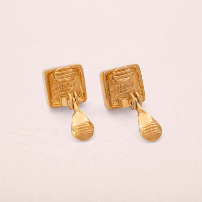 Napier-Ohrclips-quadratisch-vergoldete-Rückseiten-signiert