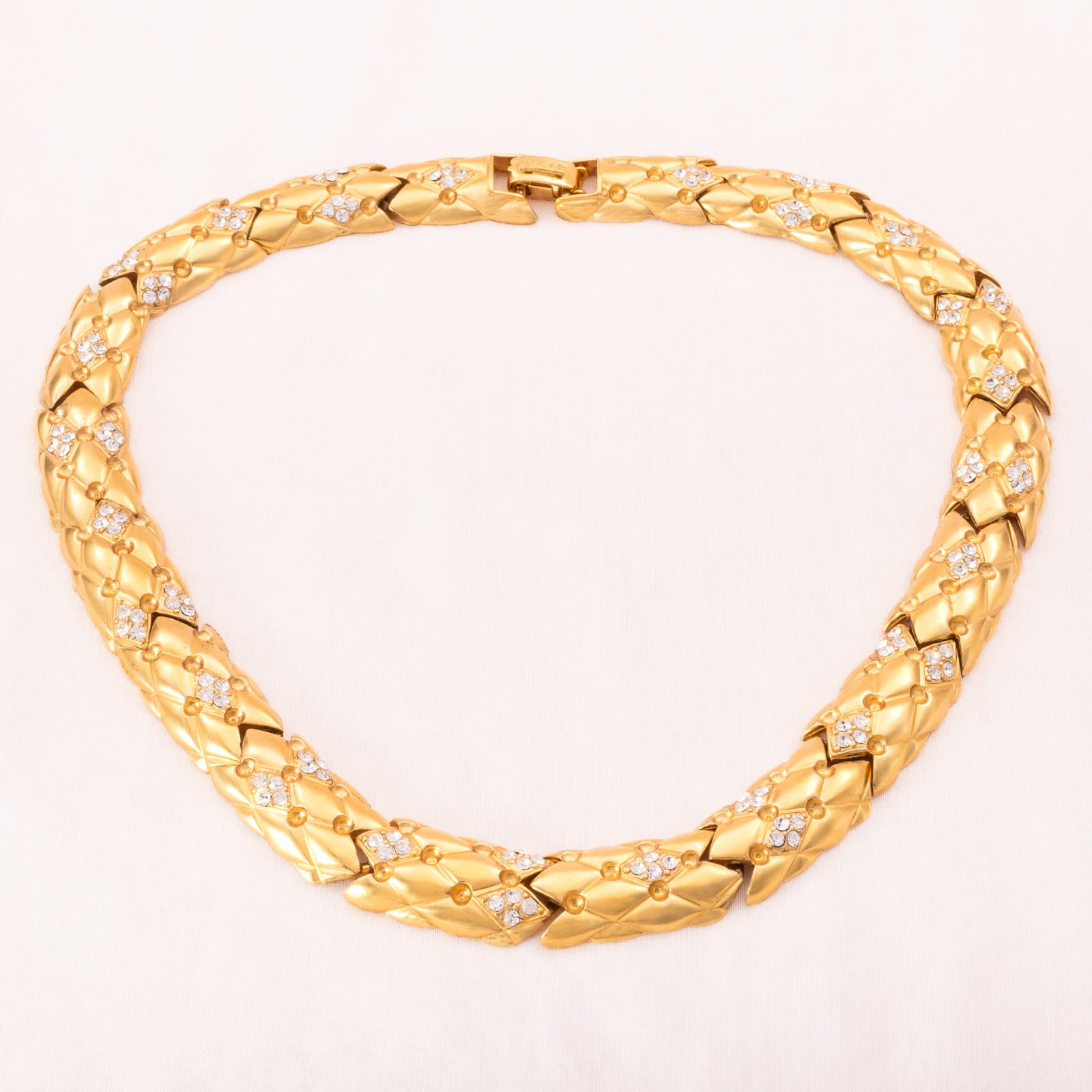 Oscar-de-la-Renta-Halskette-im-Collier-Style-matt-vergoldet-Kristall-besetzt