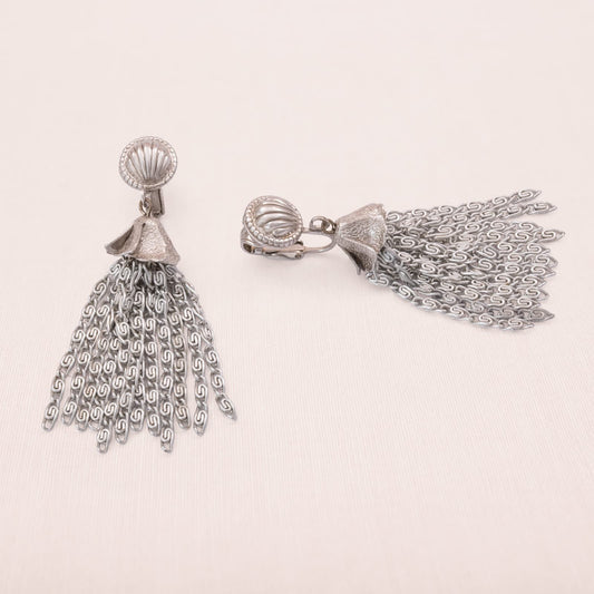 Sarah-Coventry-Ohrclips-silberfarben-Ketten-Quasten-Hänger