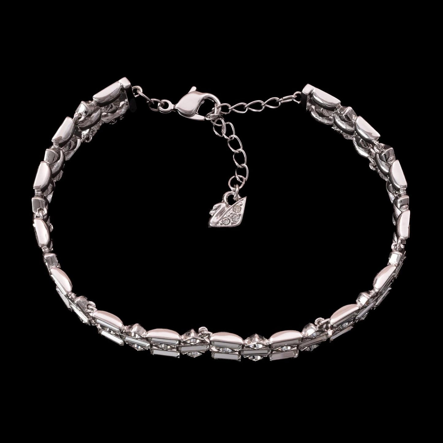 Swarovski-Armband-Baguettesteine-und-quadratische-Kristalle-Schwan-Signatur