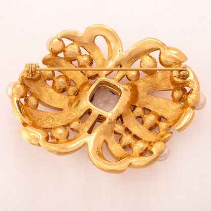 Swarovski-große-Brosche-Schleifenform-vergoldete-Rückseite-Schwan-Signatur