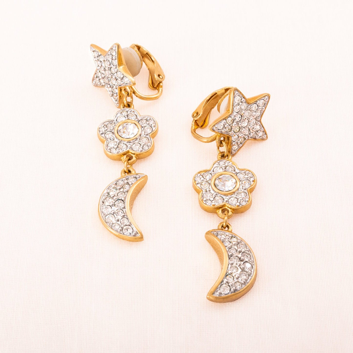 Swarovski-Ohrclips-vergoldete-Hänger-Stern-Blume-Mond-Kristall-besetzt