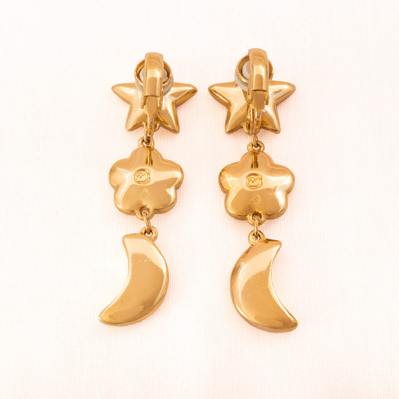Swarovski-Ohrclips-vergoldete-Rückseiten-Stern-Blume-signiert-Mond
