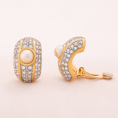 Swarovski-Ohrclips-vergoldet-mit-Perlen-und-Kristallen-verziert