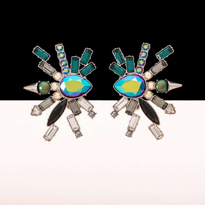 Swarovski-Ohrclips-Satelit-Design-Kristall-besetzt-grün-sehr- ausgefallen
