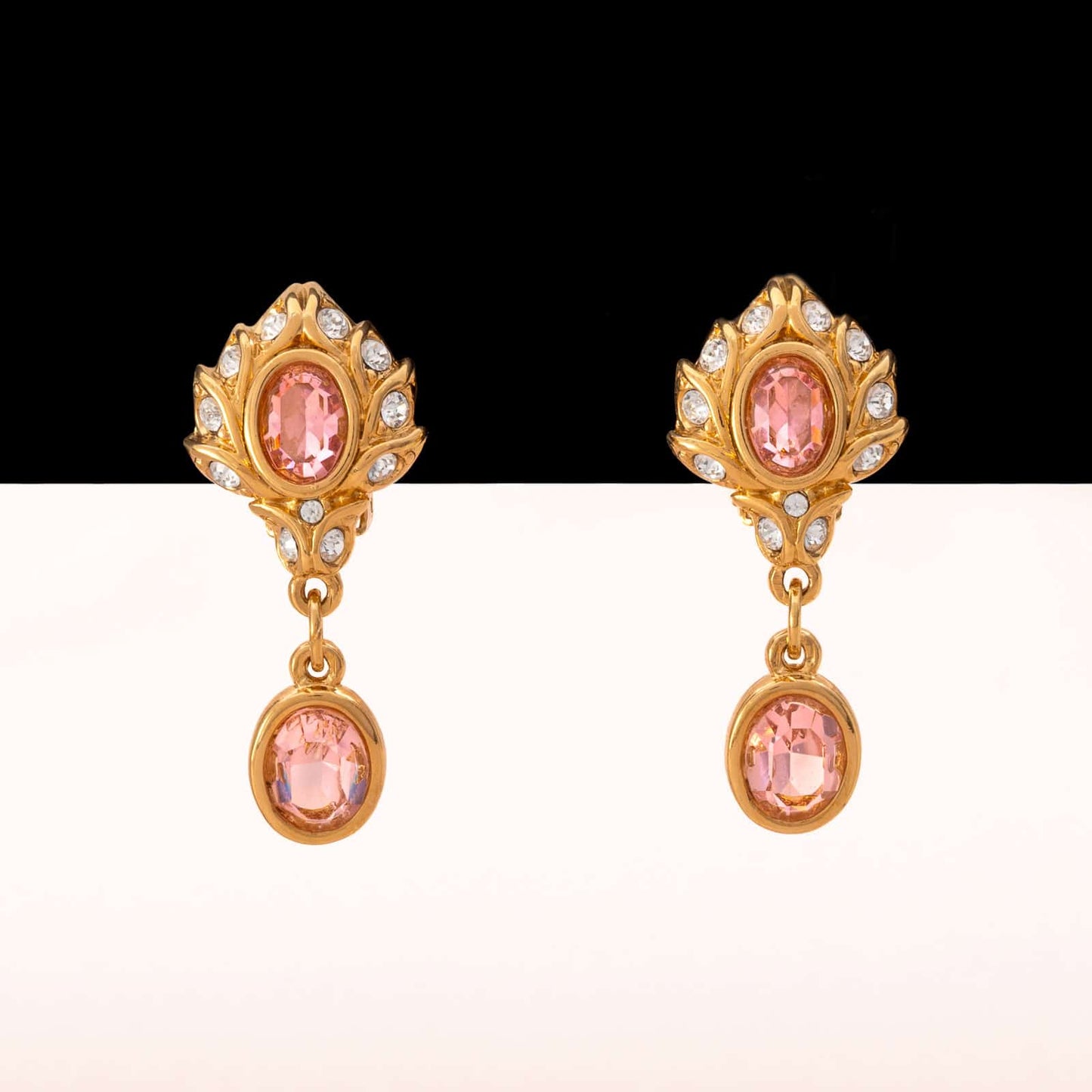 Swarovski-Ohrclips-vergoldet-Kristalle-rosa-Hänger