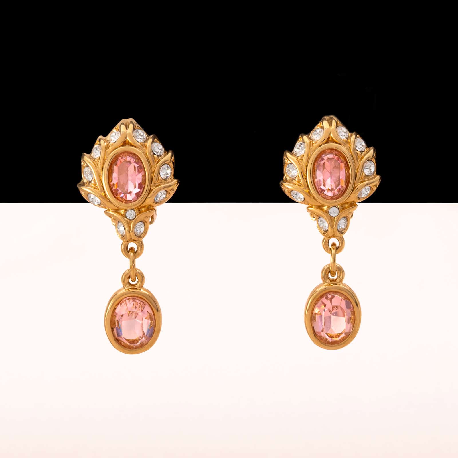 Swarovski-Ohrclips-vergoldet-Kristalle-rosa-Hänger