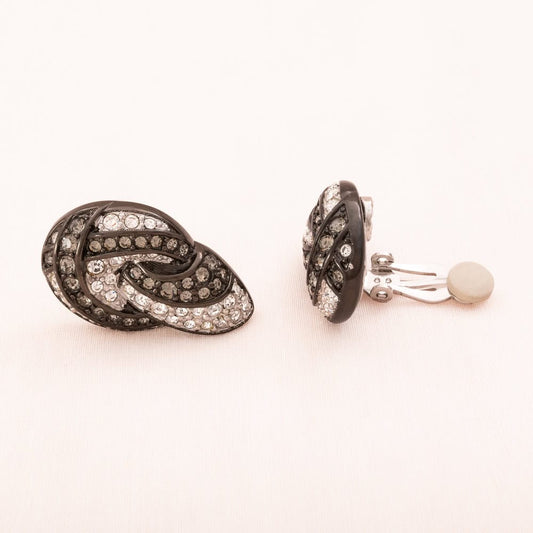 Swarovski-Ohrclips-elegantes-Knotendesign-Schwarzweiß-Kristallbesetzt