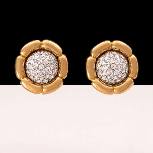 SWAROVSKI elegant ear clips in stylized flower shape