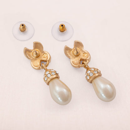 Swarovski-Ohrringe-Perlen-Tropfen-Hänger-Kristalle-vergoldet-Rückseiten-Schwan-signiert