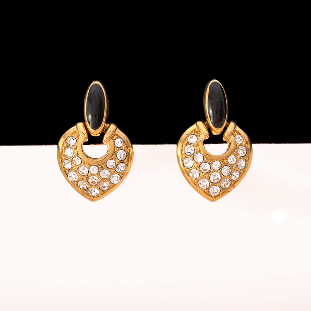 Swarovski-Ohrrnge-vergoldet-herzförmige-Hänger-schwarze-Emaille-Kristalle