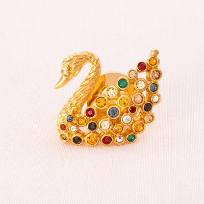 Swarovski-Schwan-Pin-Brosche-vergoldet-durchbrochen-mit-bunten-Kristallen