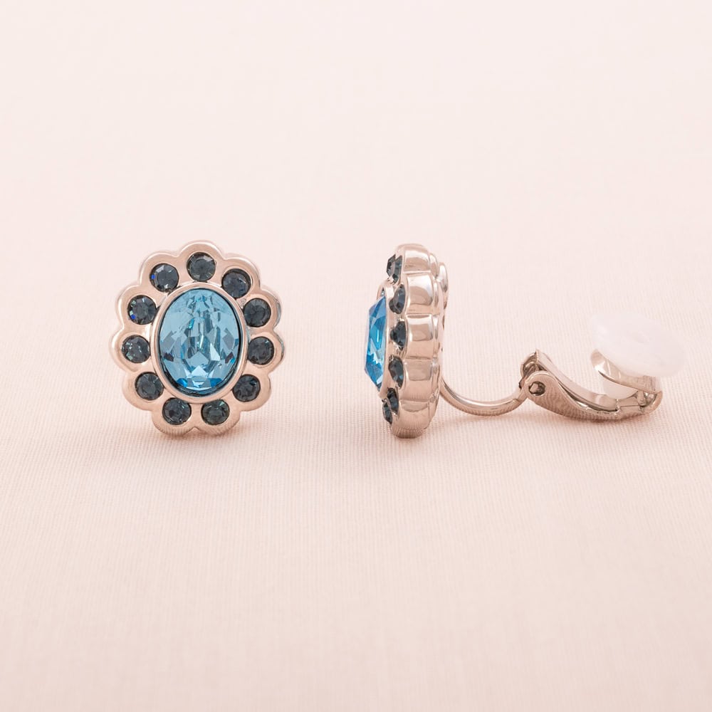 Swarovski-kleine-Ohrclips-Blumen-blaue-Kristalle-rhodiniert