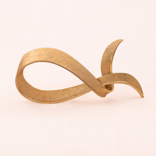 Trifari-Brosche-vergoldet-geschwungene-Schlaufe