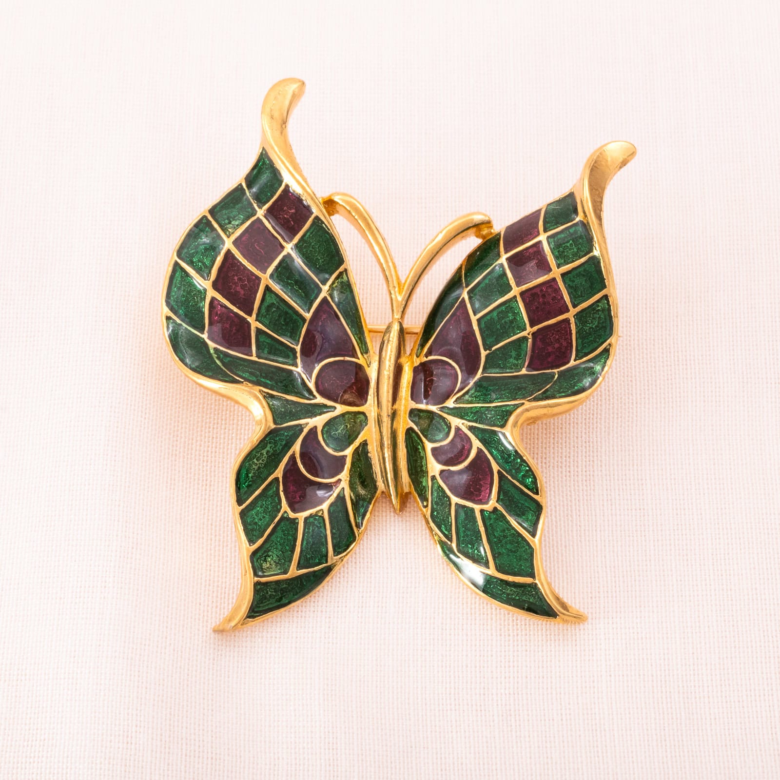 Trifari-Schmetterling-Brosche-vergoldet-Emaille-grün-violett