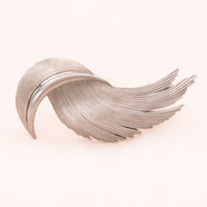 TRIFARI Vintage Brosche groß geschwungen silberfarben