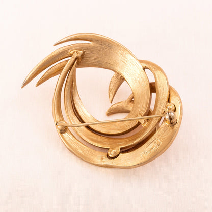 Trifari-Brosche-vergoldete-Rückseite-Signatur-Krone