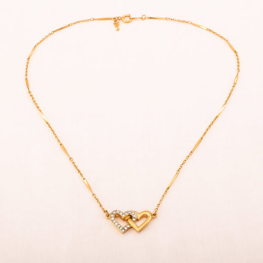 Trifari-vergoldete-feine-Kette-Herzanhänger-Doppelherz