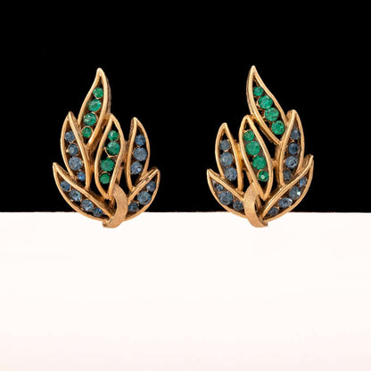 Trifari-Ohrclips-vergoldet-floral-Strass-blau-grün