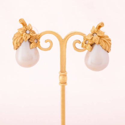 AVON gold-plated pearl earrings in the shape of pears