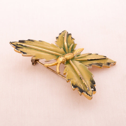 Grün-emaillierte-Schmetterling-Brosche
