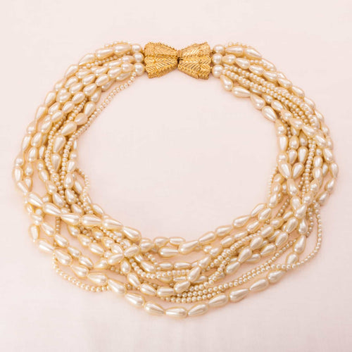 CAROLEE zehnreihige Perlenkette aus den 1970ern
