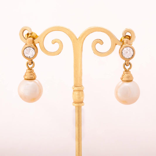 Christian-Dior-Perlenohrringe-Hänger-mit-Strassstein-am-Stecker