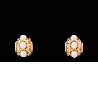 Christian-Dior-kleine-Perlenohrringe-drei-Perlen-kleine-Strasssteine