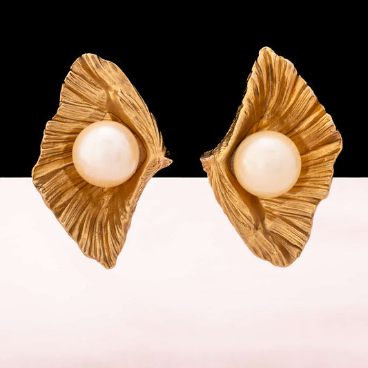 Fourth-Dimension-Große-Ohrclips-Perle-in-der-Muschel