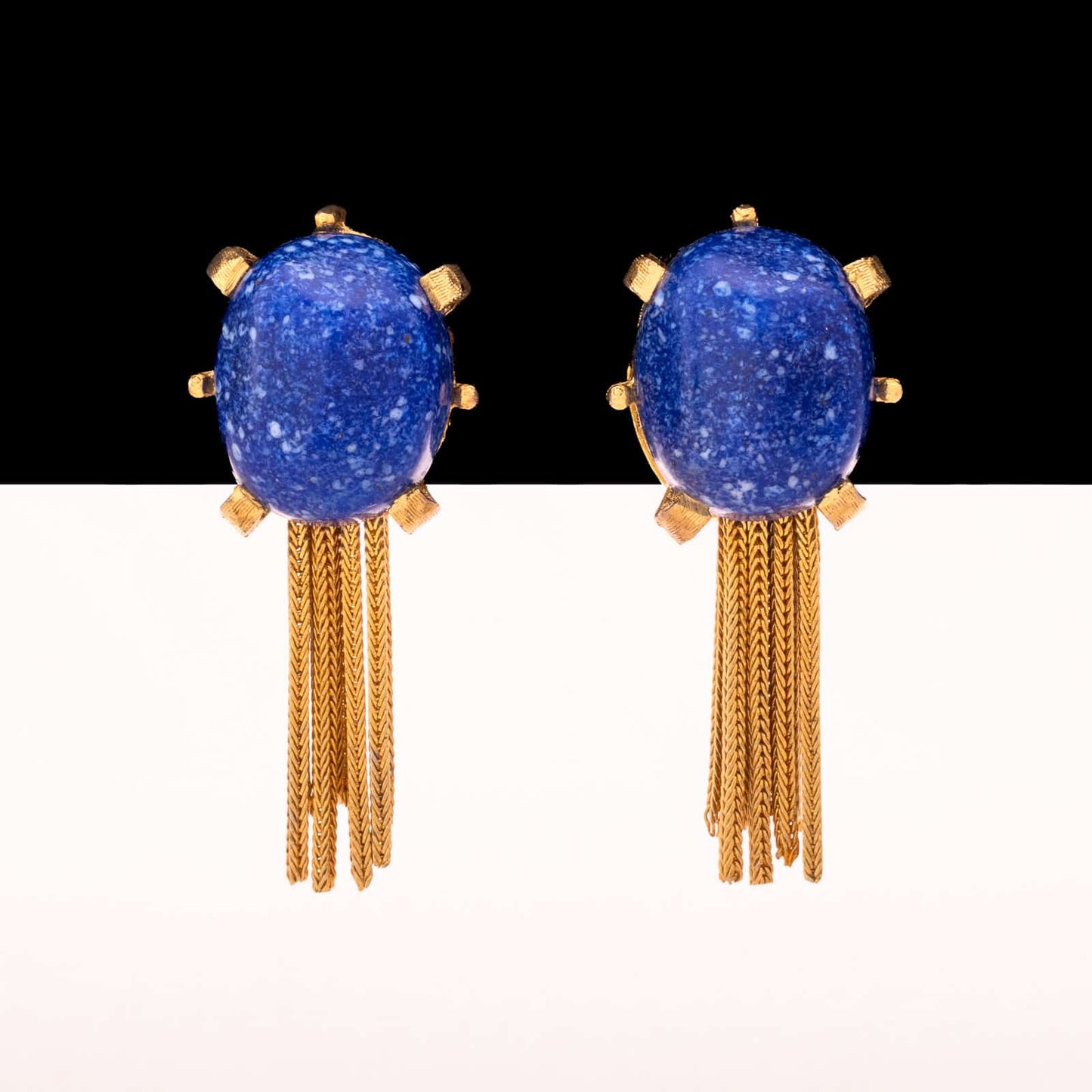 KRAMER ear clips with blue gemstone and chain tassel