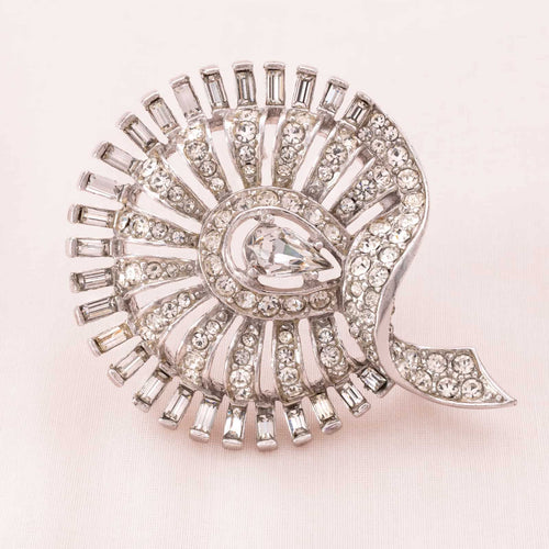 LEDO rhinestone brooch from the 40s