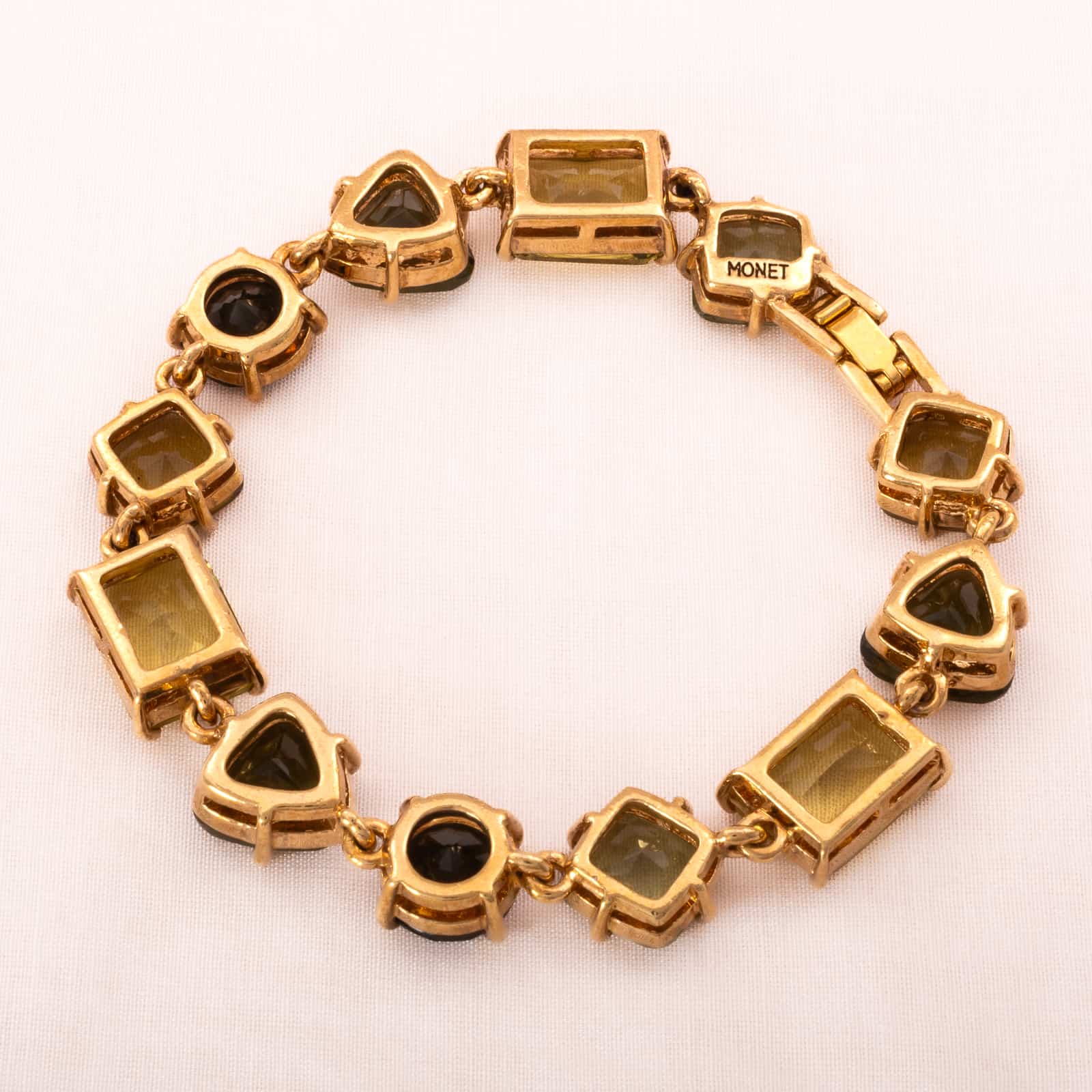 Urban Classics Glitter Bracelet Armband Goldoptik kleine Glassteinchen  Lifestyle