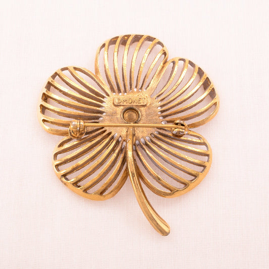 MONET weiße Blumen-Brosche aus den 1970ern