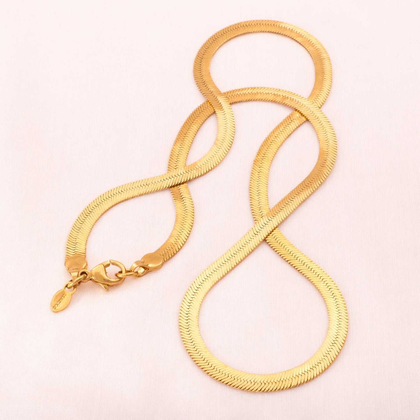 Monet-vergoldete-Halskette-flach-sehr-flexibel