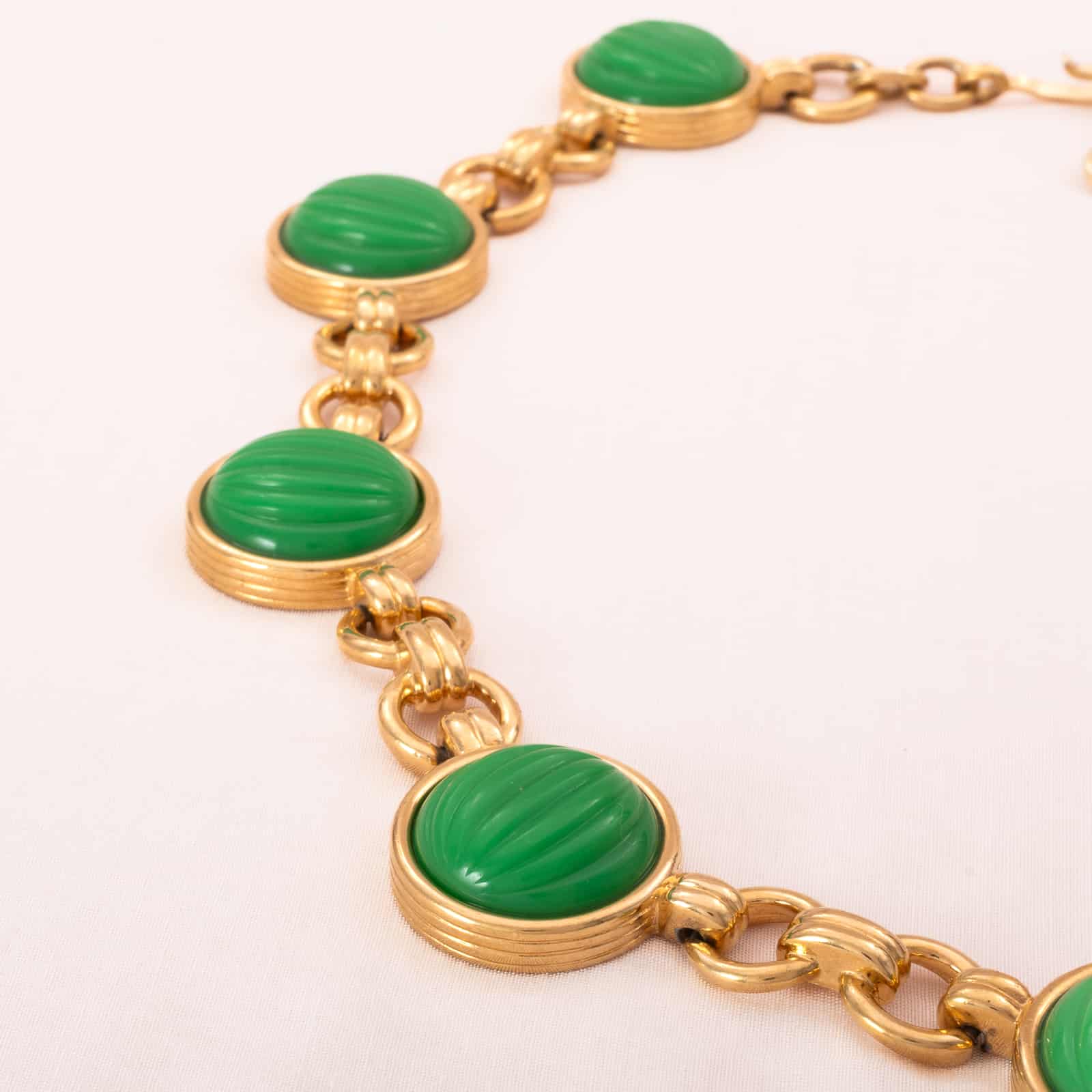 Monet-90s-Halskette-vergoldet-grüne-runde-Cabochons