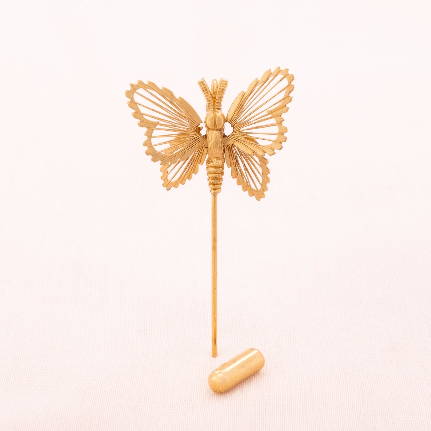 Monet-Nadelbrosche-vergoldeter-Schmetterling