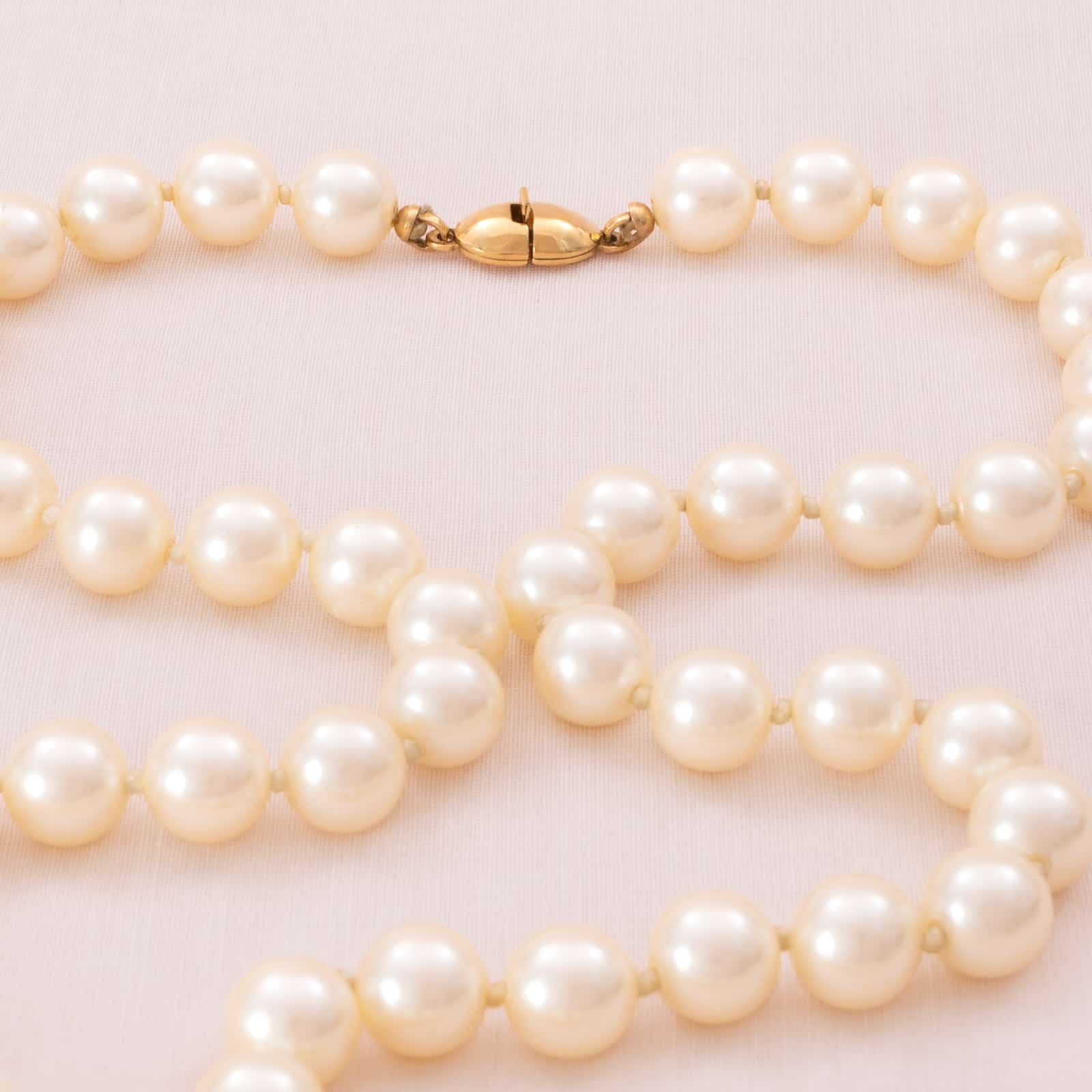 Monet-klassische-Perlenkette-vergoldeter-Verschluss