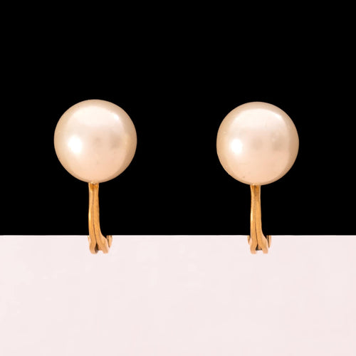 MONET classic pearl clip-on earrings