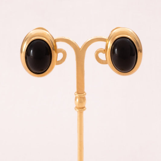 Monet-ovale-Ohrclips-vergoldet-mit-schwarzem-Cabochon
