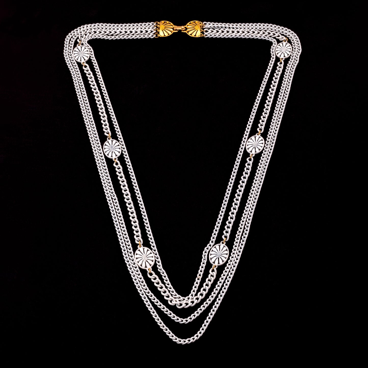 Monet-weiße-lange-Halskette-vier-Kettenglieder-Stränge