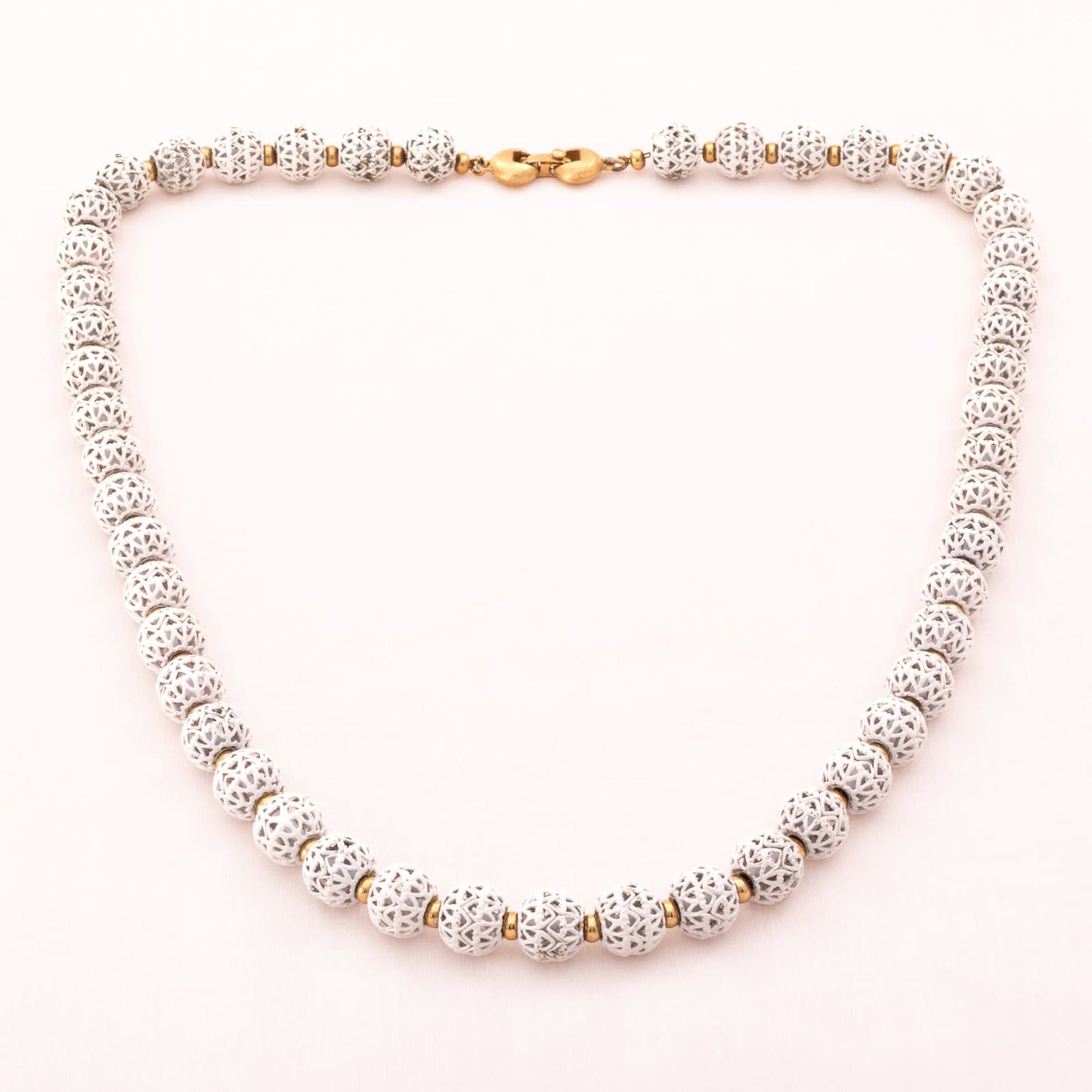 MONET white necklace from the Georgette series from 1970