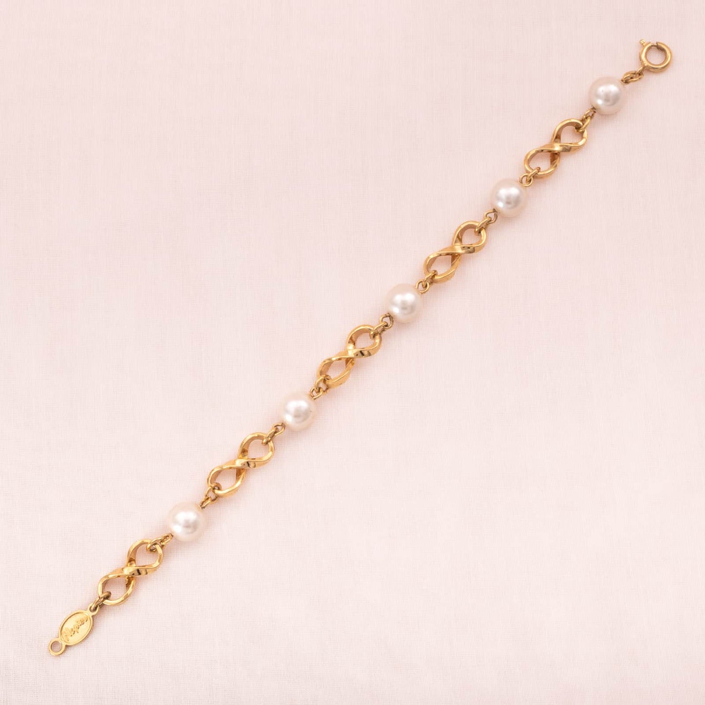 Napier-Wtwrnity-Armband-vergoldet-mit-Perlen