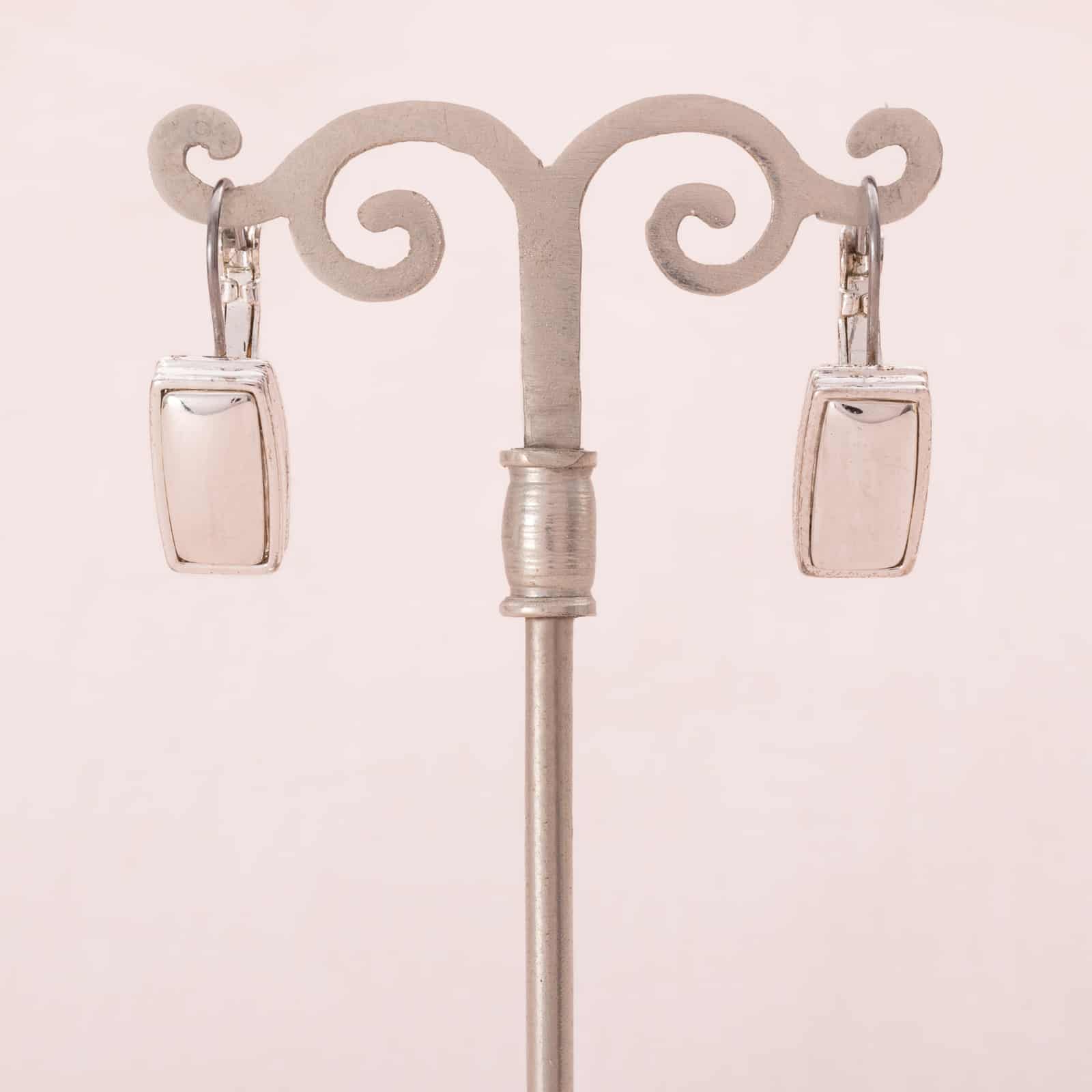 Napier-silberfarbene-Ohrringe-rechteckige-Hänger