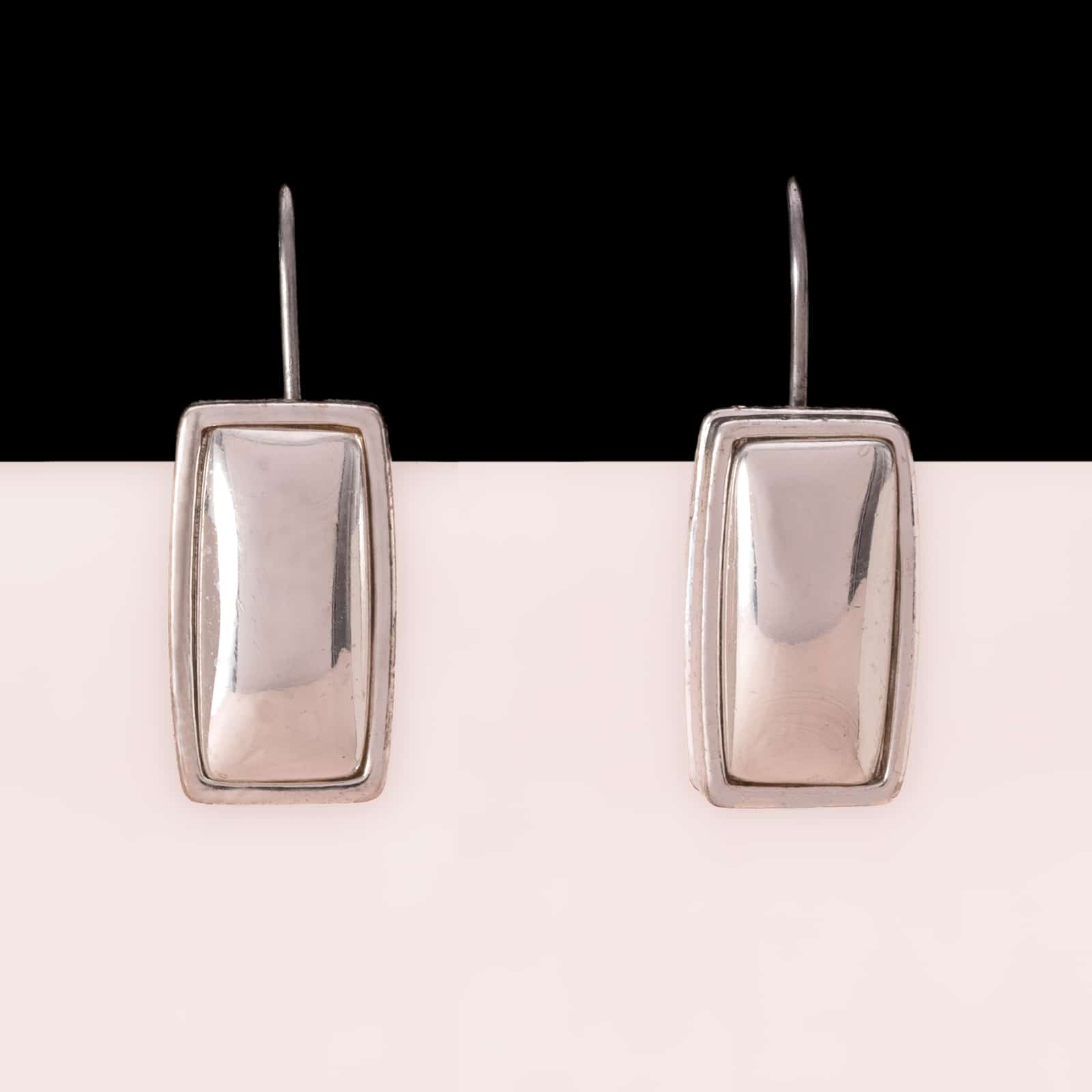 Napier-silberfarbene-Ohrringe-rechteckige-Hänger
