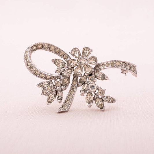 Panetta-Strassbrosche-floral-im-Echtschmuck-Design